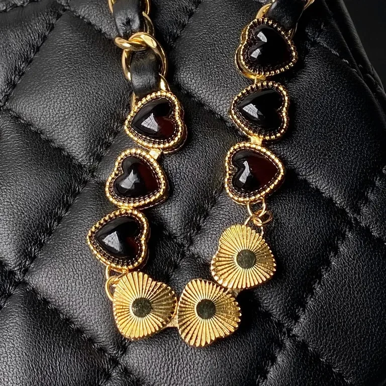 View 8 of Chic Quilted Chain Bag: Luxury, Everyday Style, Crossbody