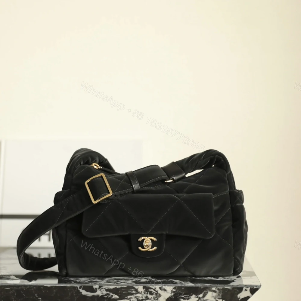 View 3 of 高仿Chanel*24N系列AS5054/SKI絲絨單肩包免檢版