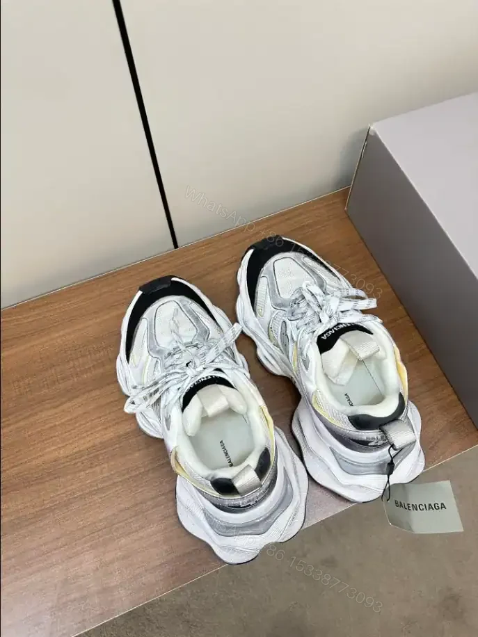 View 4 of BALENCIAGA CARGO SNEAKER – BB241