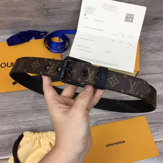 View 2 of LOUIS VUITTON VOYAGER 35MM BELT – B152
