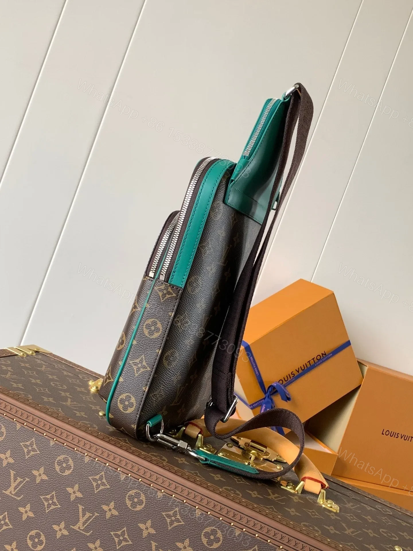 View 2 of LV AVENUE SLINGBAG 31 IN BROWN MIX GREEN DAMIER GRAPHITE CANVAS