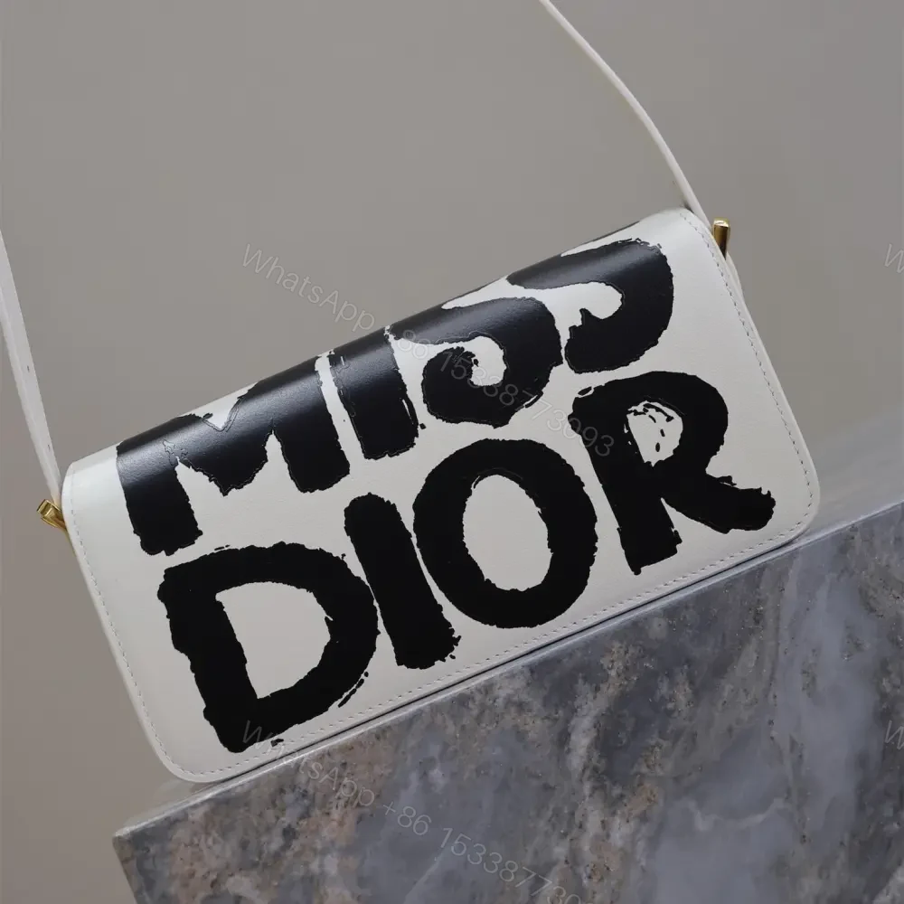 View 6 of 高仿Dior*Miss系列M261M933小牛皮塗鴉字面腋下包白色免檢版