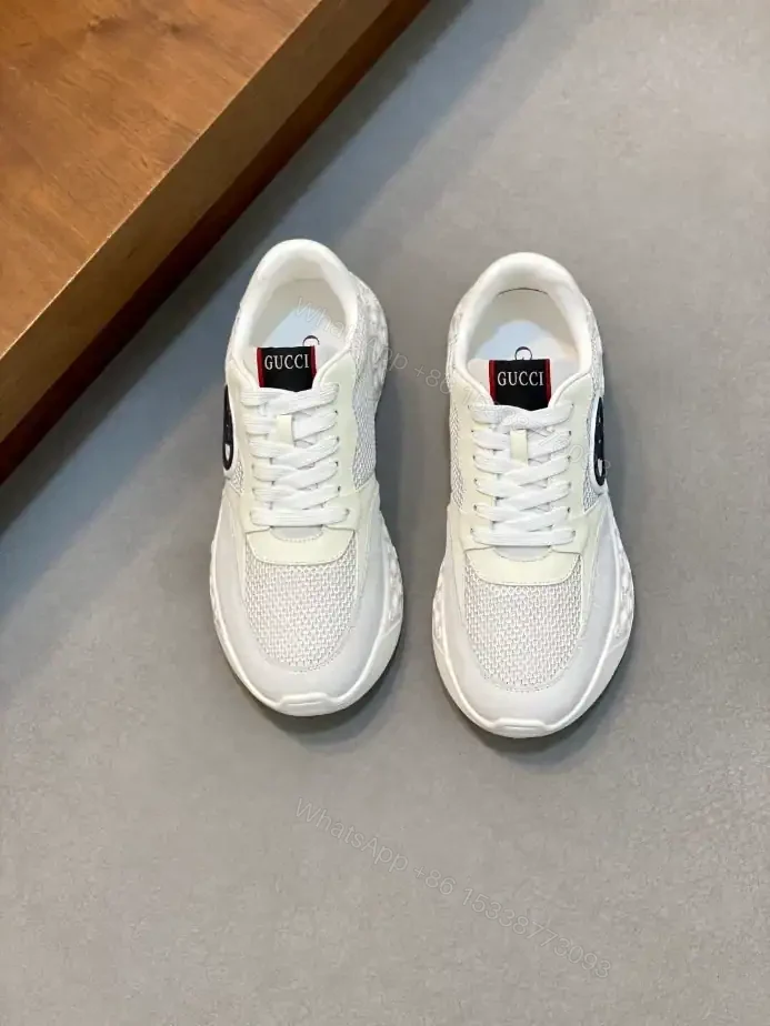 View 3 of MEN’S GUCCI SNEAKER – GC272