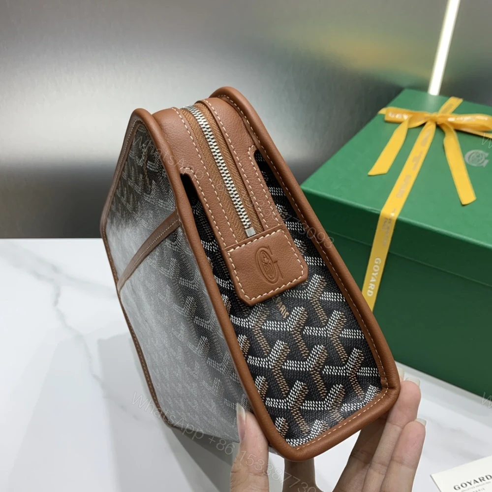 View 2 of 高仿Goyard*JOUVEN2多功能洗漱手拿包棕色小號免檢版