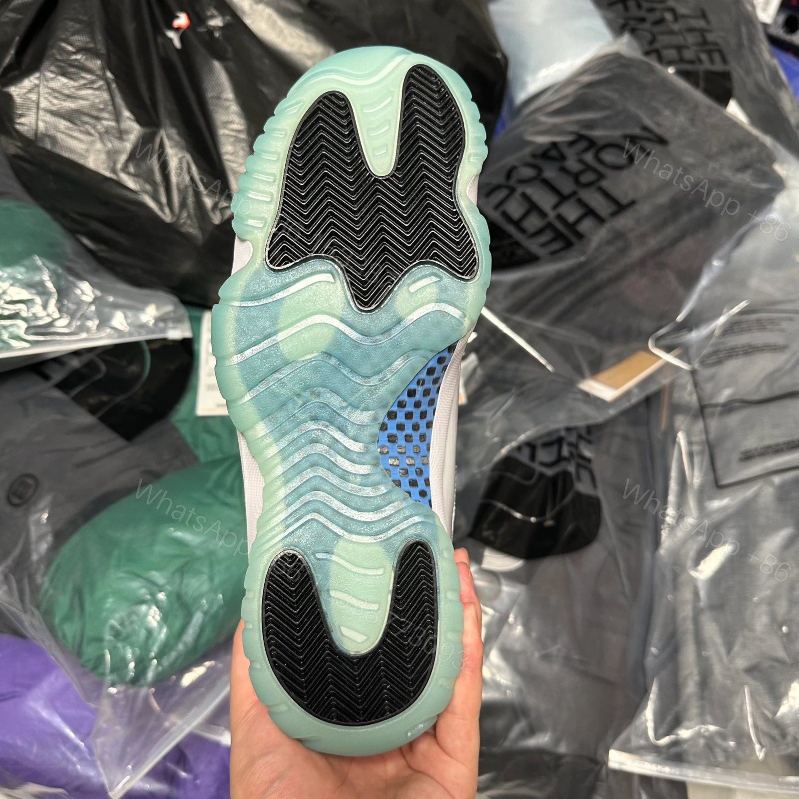 View 8 of Jordan 11 Retro Legend Blue (2014)