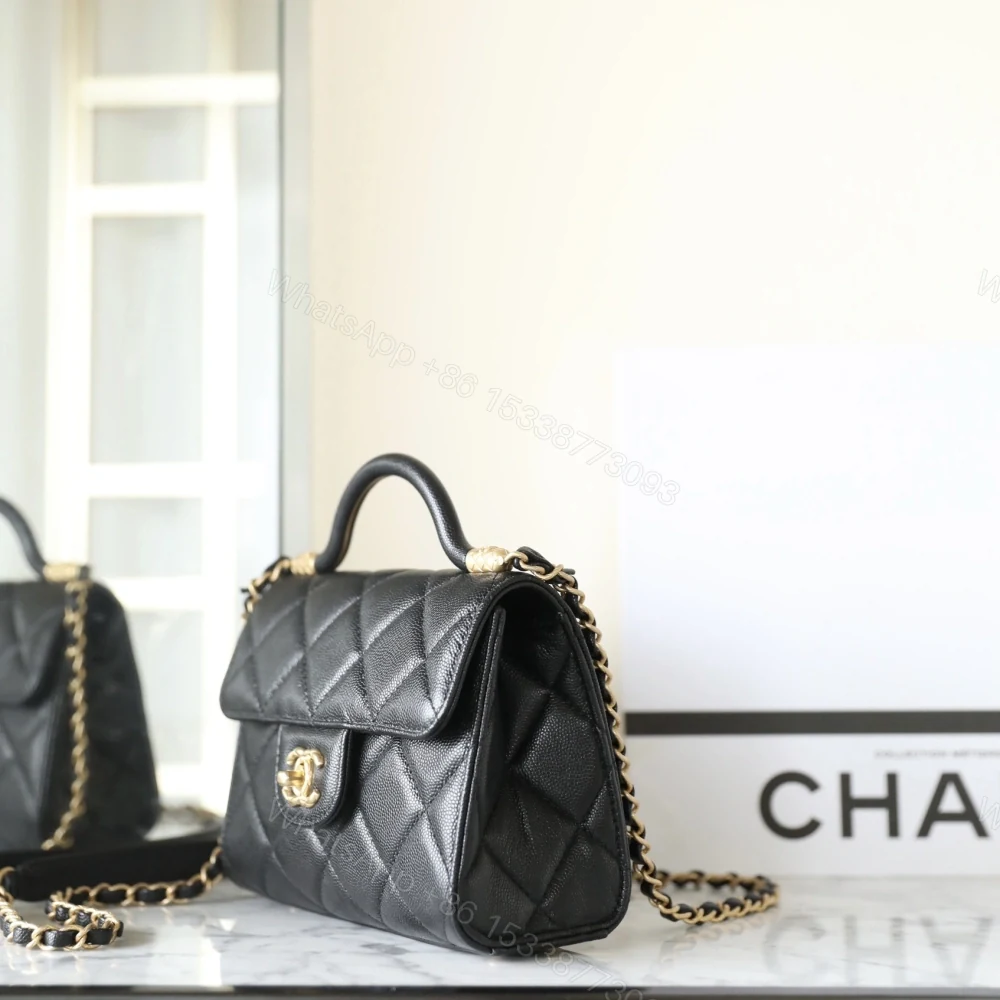 View 4 of 高仿Chanel*24A系列AS4956翻蓋斜挎單肩包免檢版