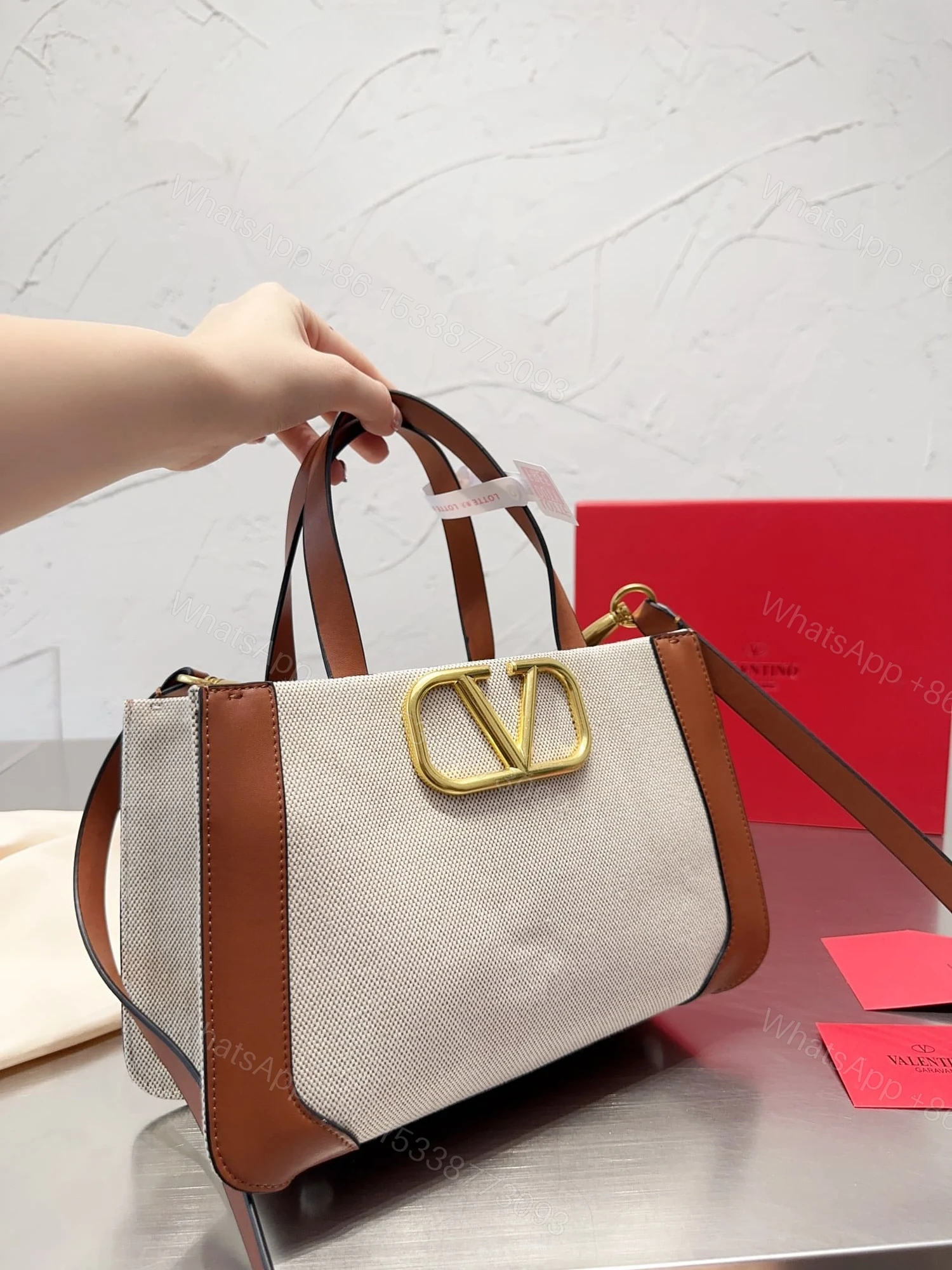 View 4 of VALENTINO GARAVANI SMALL VLOGO SIGNATURE TOTE BAG WHITE 22CM 2W2B0K96YJHV8S