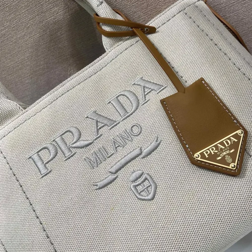 View 6 of 高仿Prada*1BG464刺繡徽標Tote包白色小號免檢版