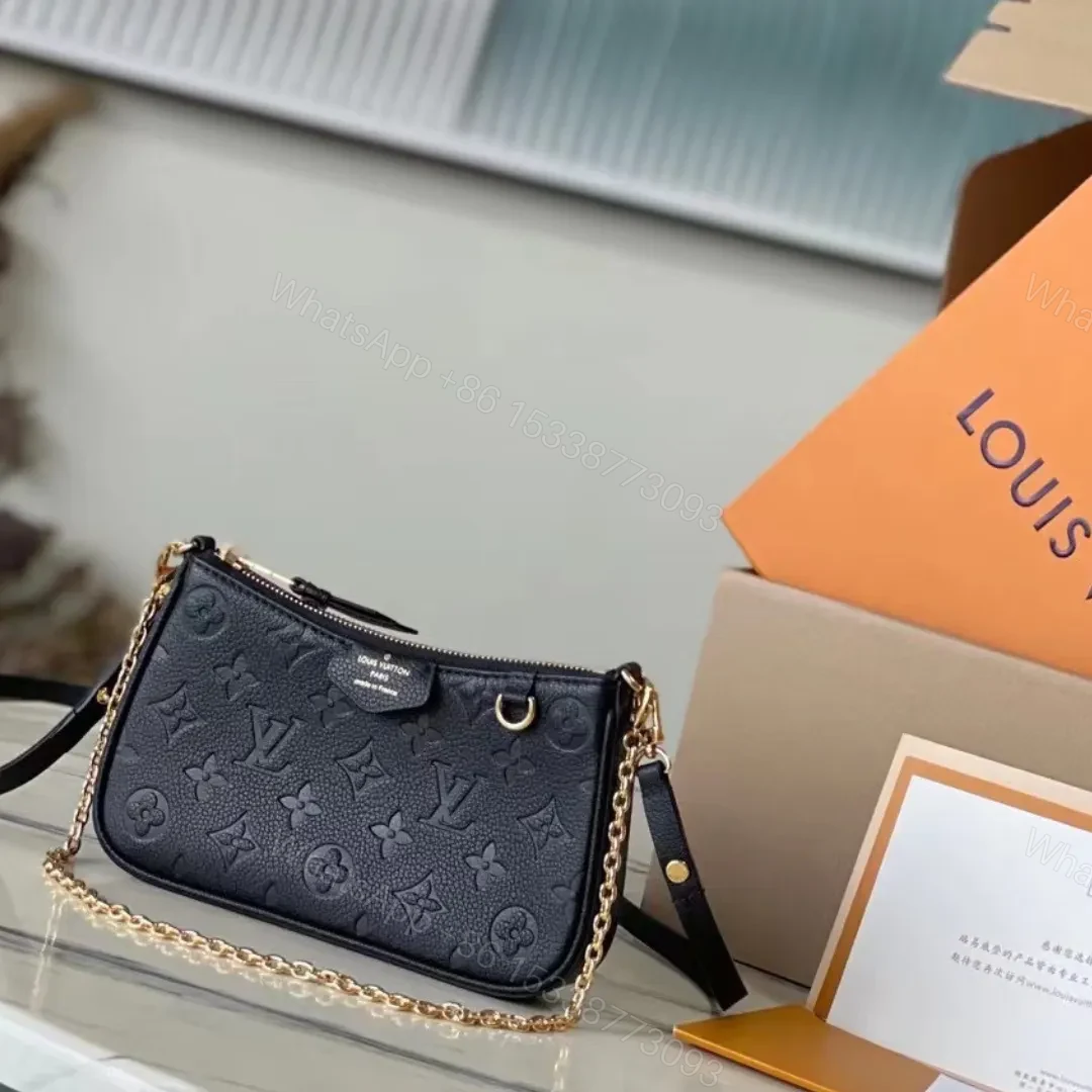 Louis Vuitton LV Easy Pouch On Strap Super Handbags Black 19×11.5x3cm — view 1