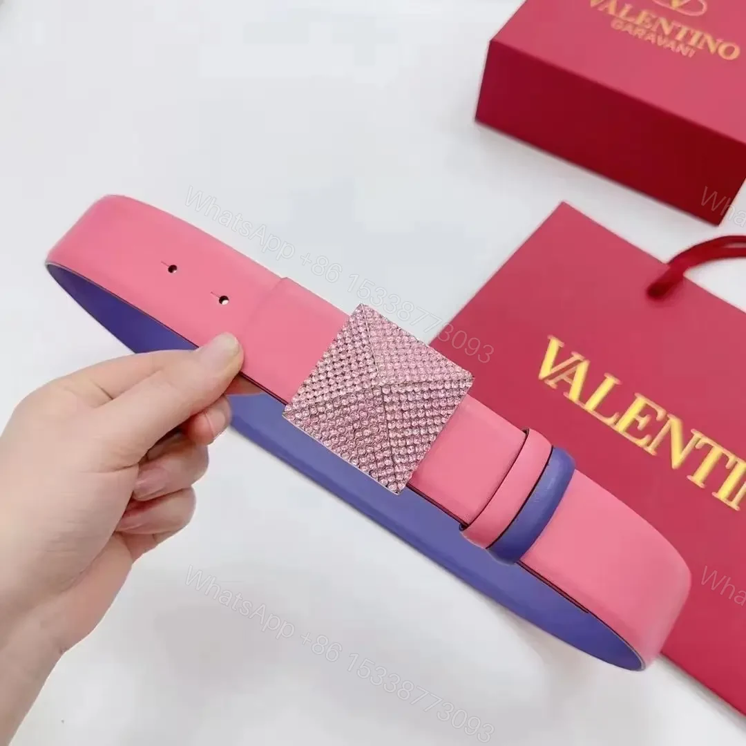 VALENTINO — view 1