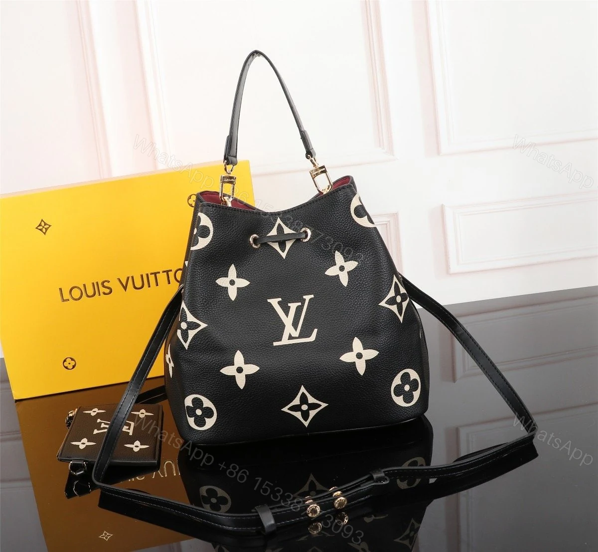 LOUIS VUITTON Néonoé MM Monogram Empreinte — view 1