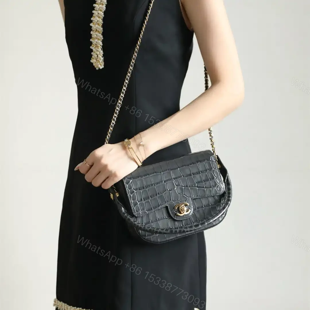 View 21 of 高仿Chanel*26A系列AS6424高級手工坊牛皮鱷魚紋手袋免檢版