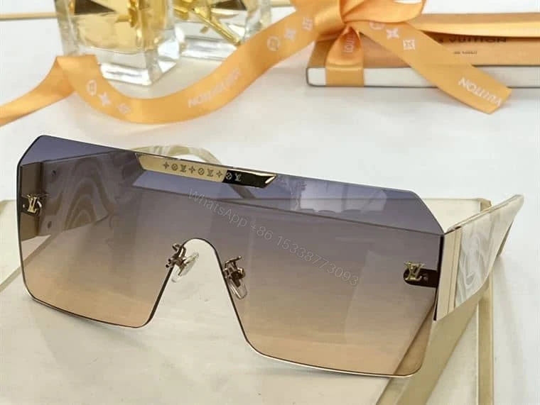 View 9 of LV SUNGLASSES – GLVT09