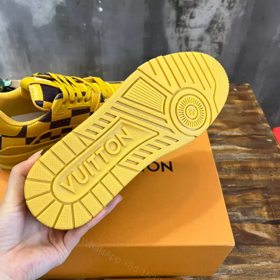 View 9 of LV TRAINER SNEAKER – LSVT397