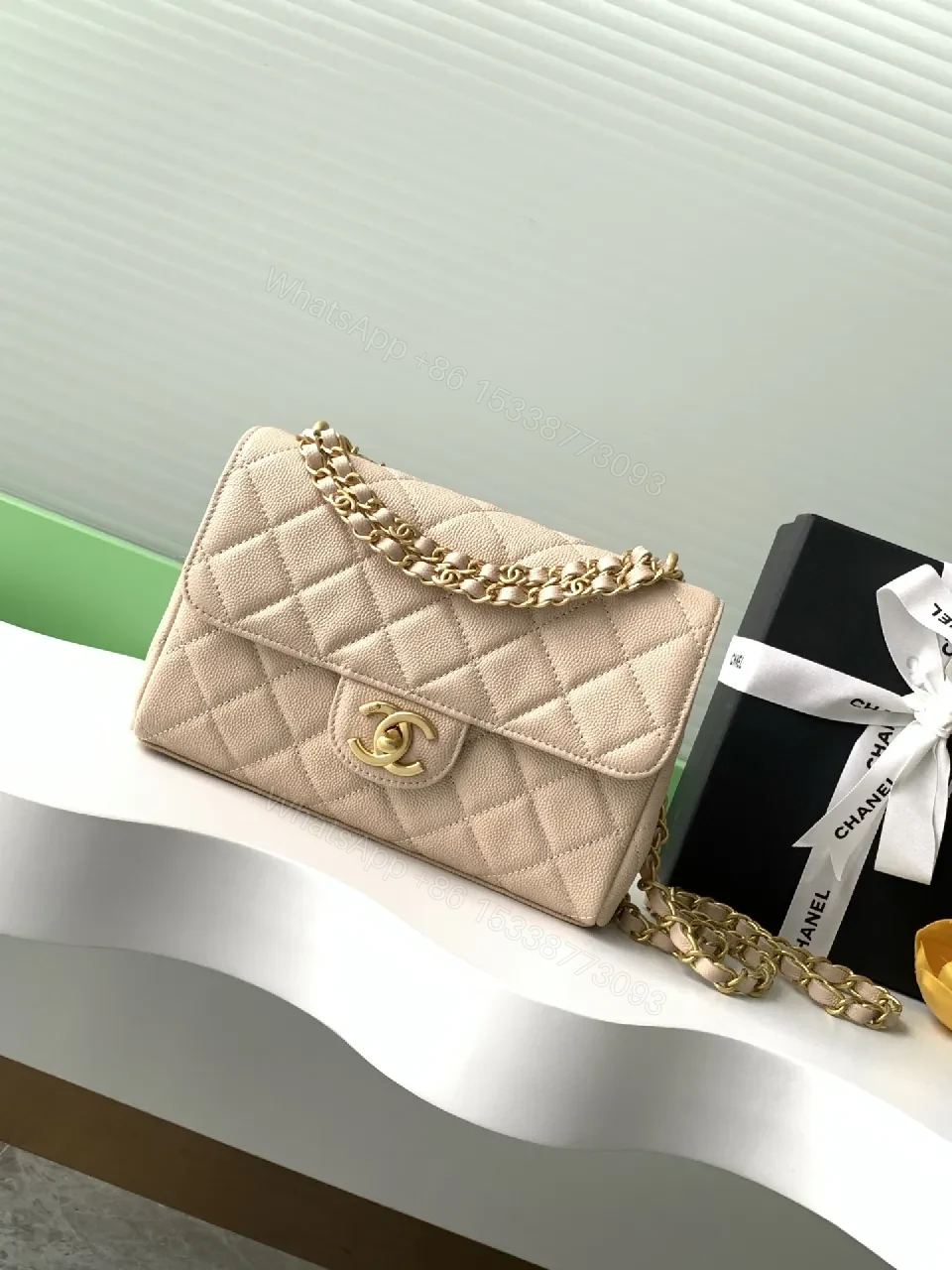 Soft Beige Quilted Bag with Luxe Chain – Compact Luxury Tote — view 1