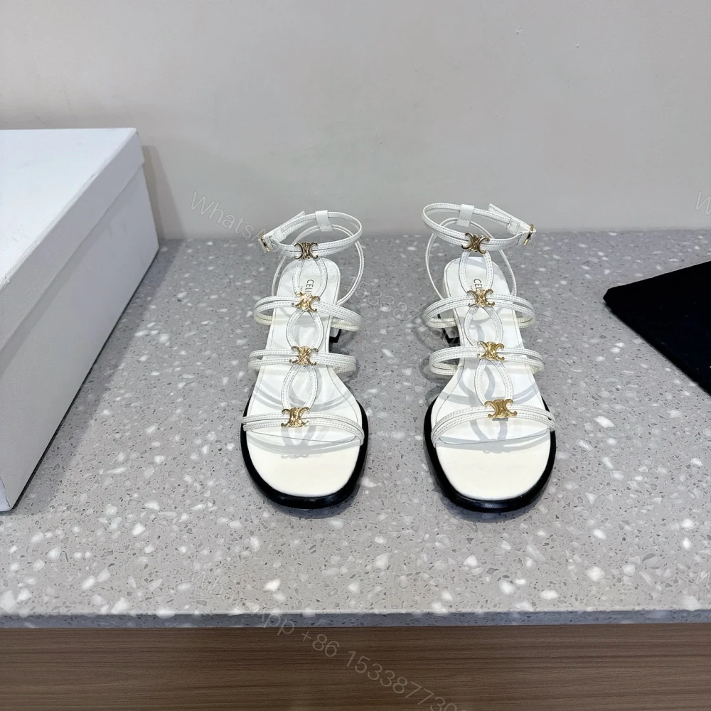 高仿Celine*361233958一字帶粗跟涼鞋白色4CM免檢版 — view 1