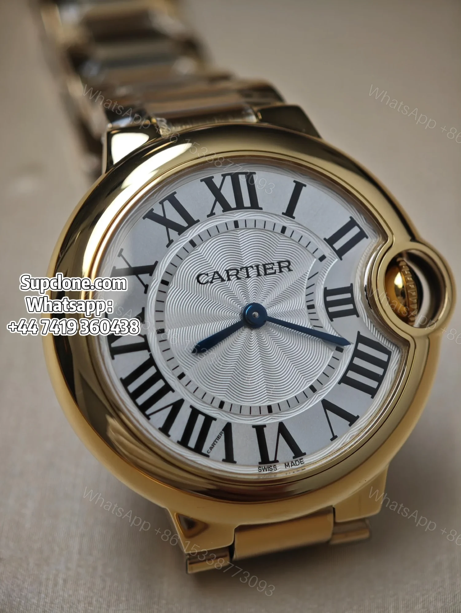 View 4 of Cartier Super Clone Watches 1:1 Ballon Bleu W69001Z2 Gold 28mm Quartz