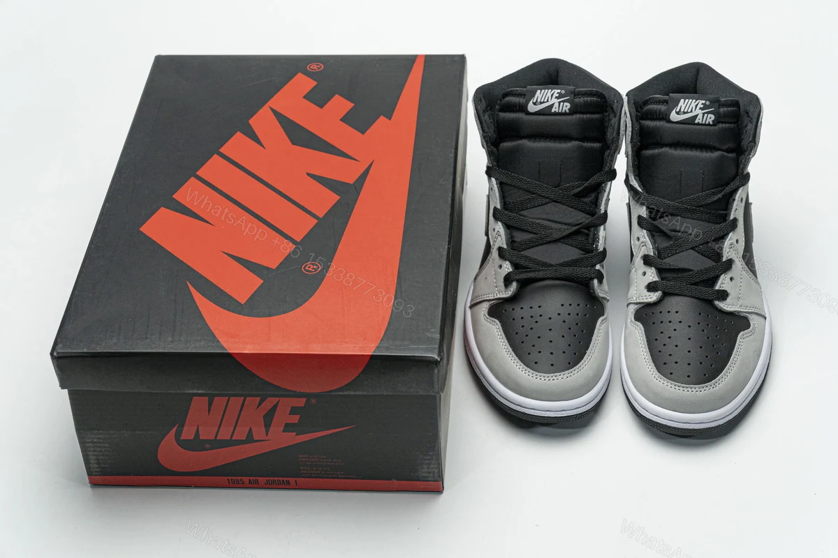 Air Jordan 1 Shadow 2.0 Black Light Smoke Grey 555088-035 — view 2