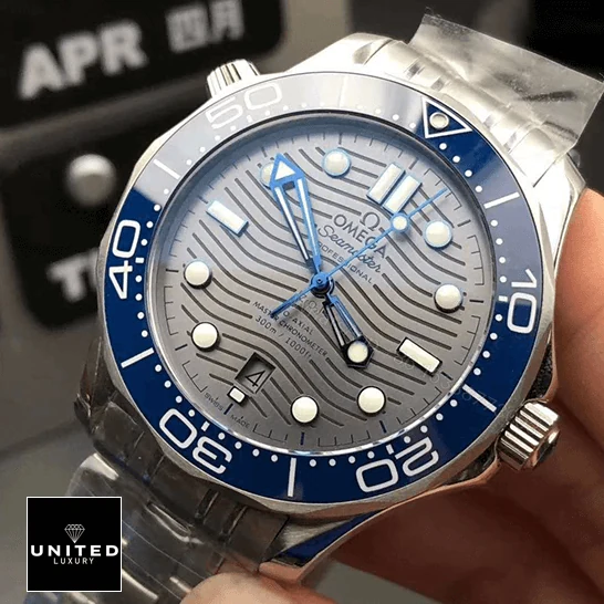 View 10 of Omega 007 Replica