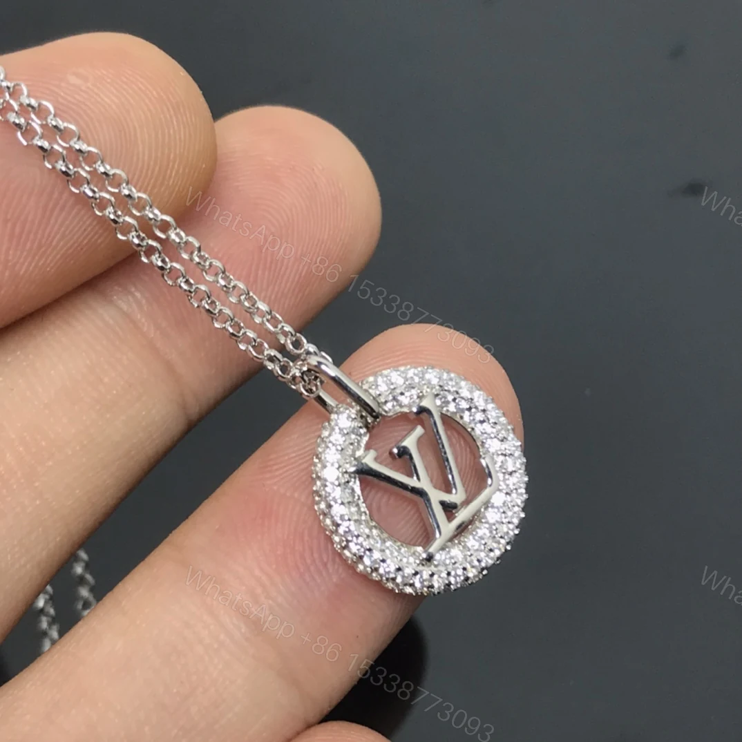 View 4 of EN – Lux LV Necklaces 024