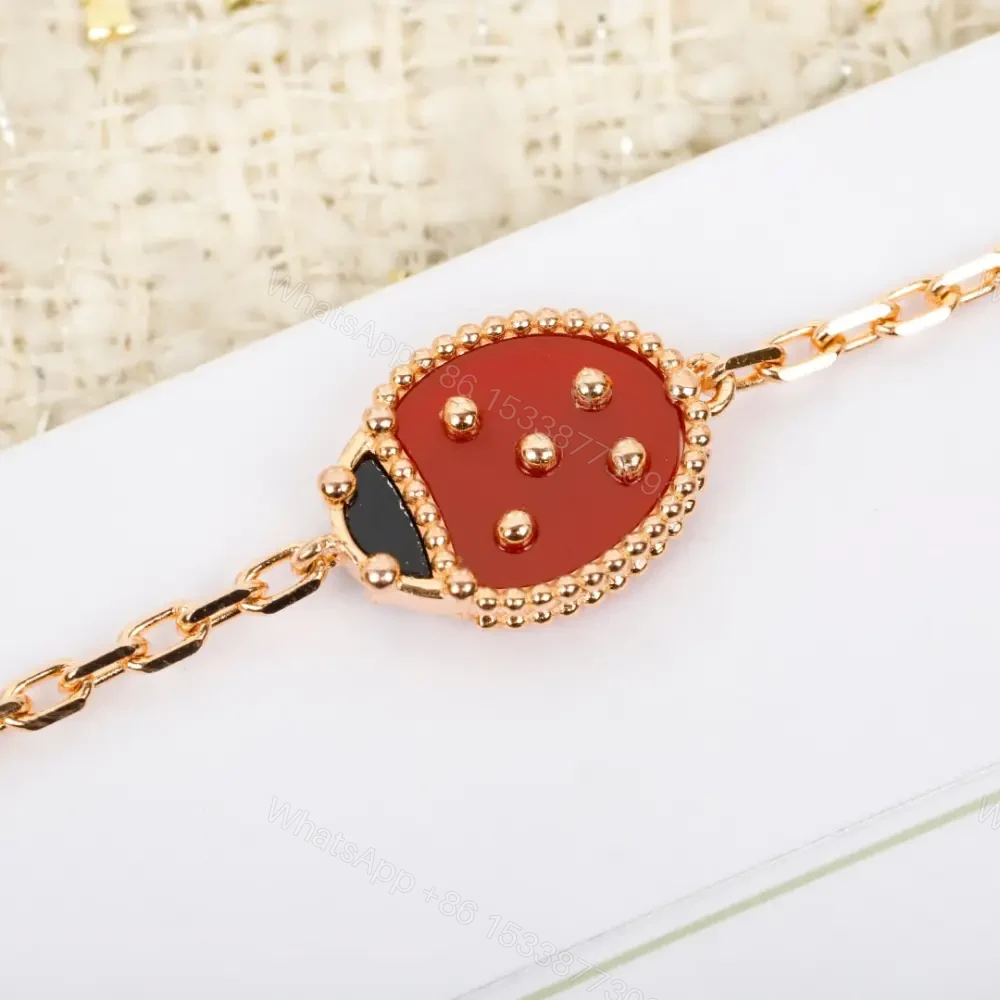 View 4 of 高仿首飾VanCleef&Arpels*RP7RR00瓢蟲花朵手鏈