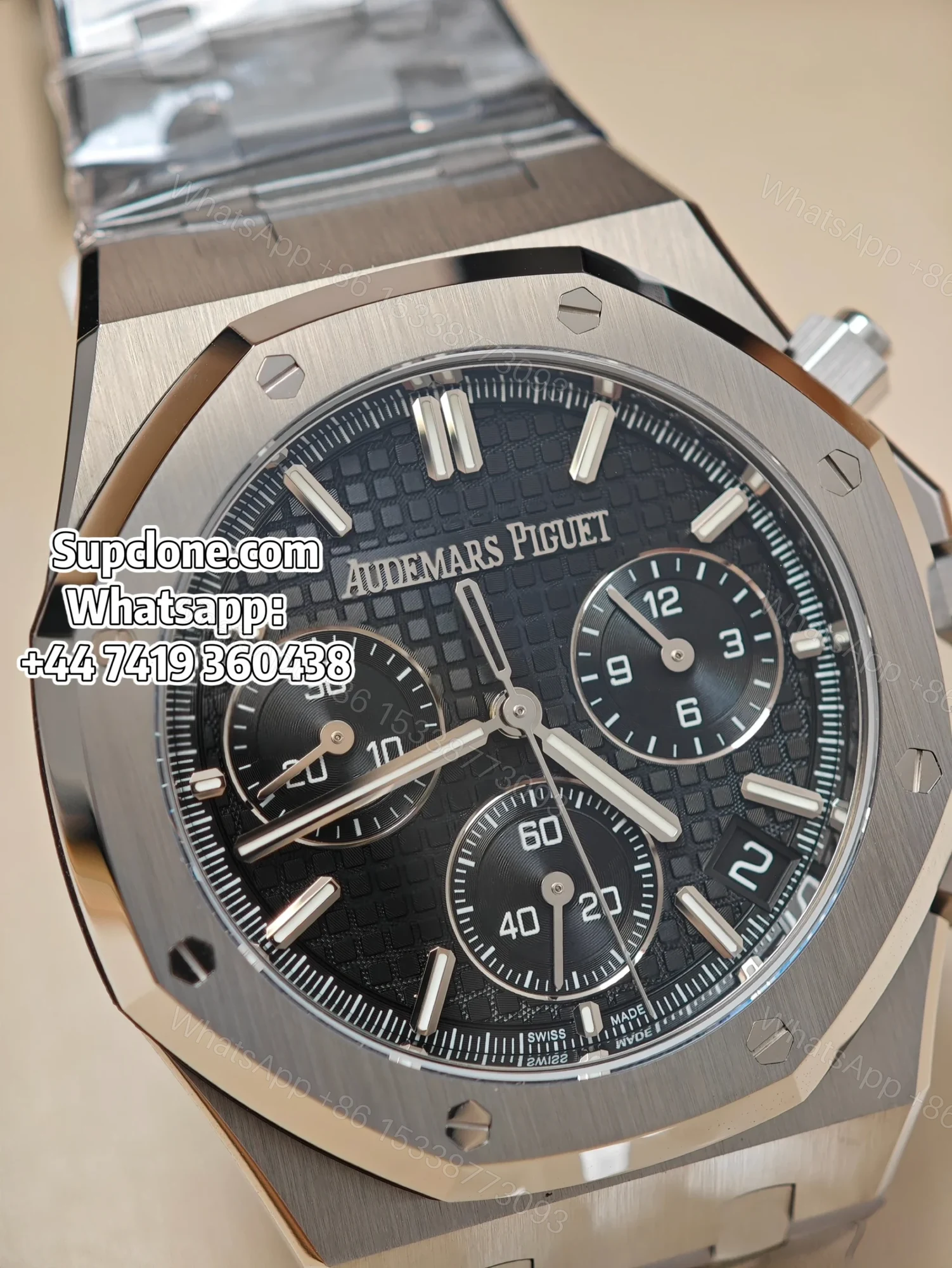 View 7 of Audemars Piguet Super Clone Royal Oak Black Dial 26240 Chronograph 41mm