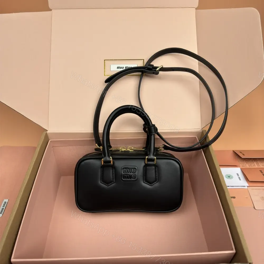 View 9 of 高仿miumiu*Arcadie系列5BP088小牛皮手袋黑色Mini免檢版