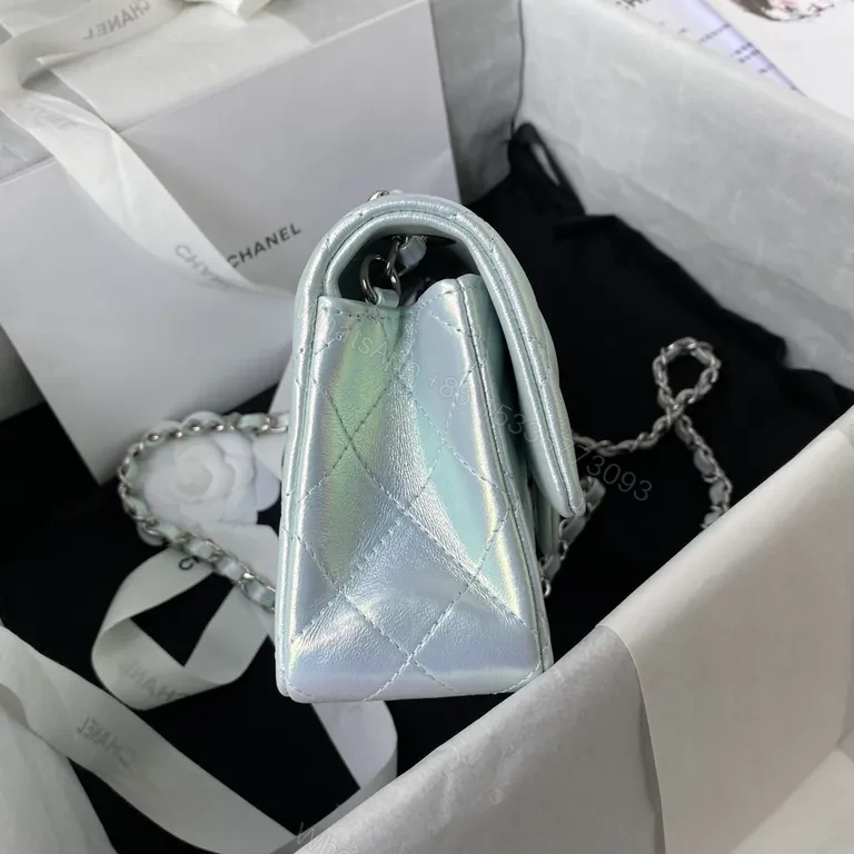 View 5 of Iridescent Quilted Chain Shoulder Bag - Modern Luxury, Everyday Versatility