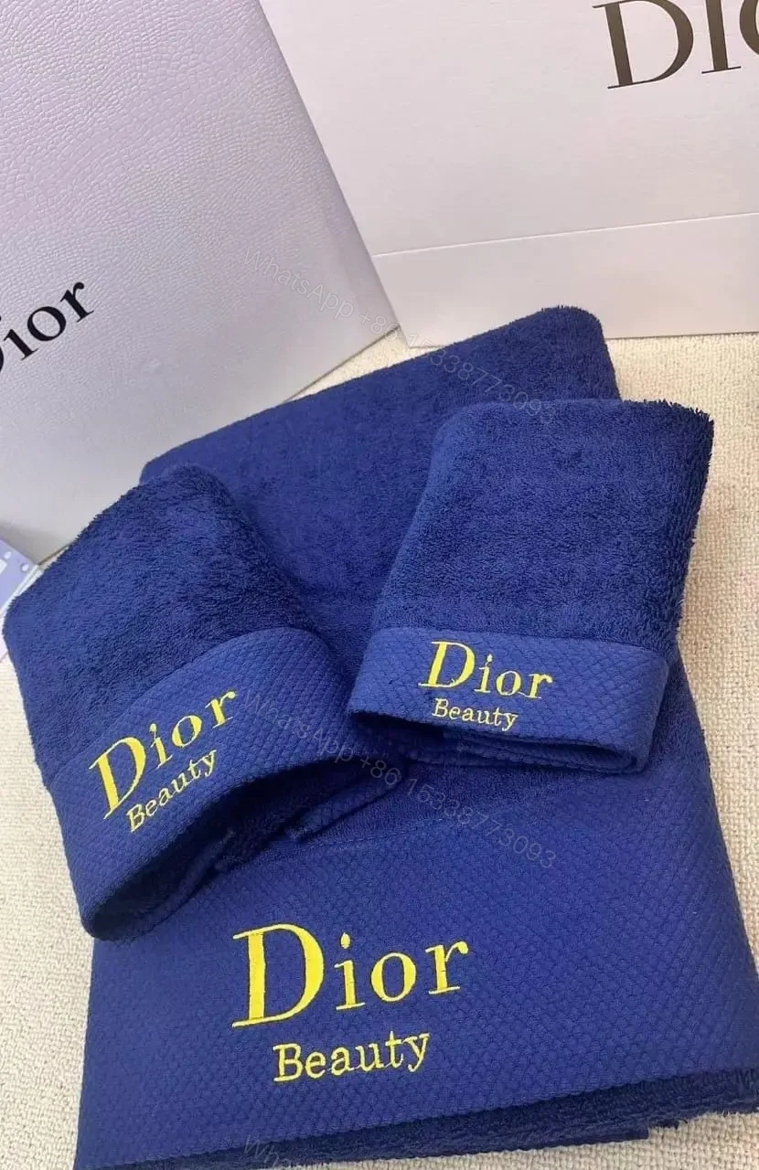 DIOR — view 1