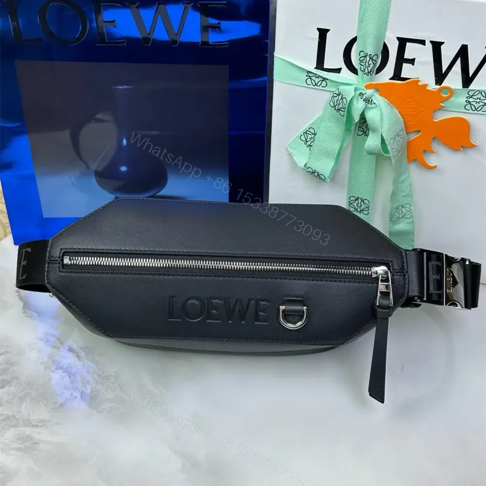 高仿Loewe*Sling系列1100牛皮男士腰包黑色免檢版 — view 1