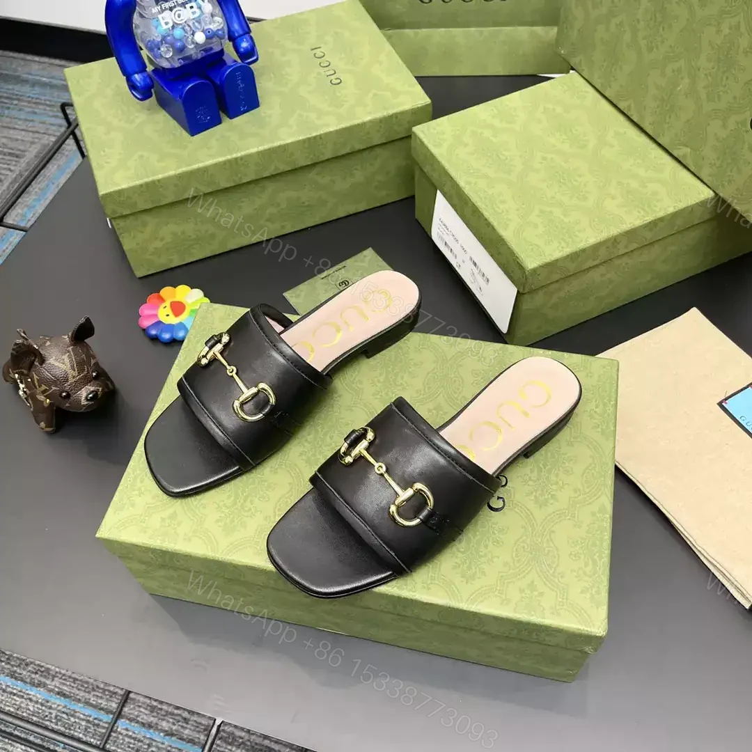 View 2 of GUCCI SLIPPERS – SDG026