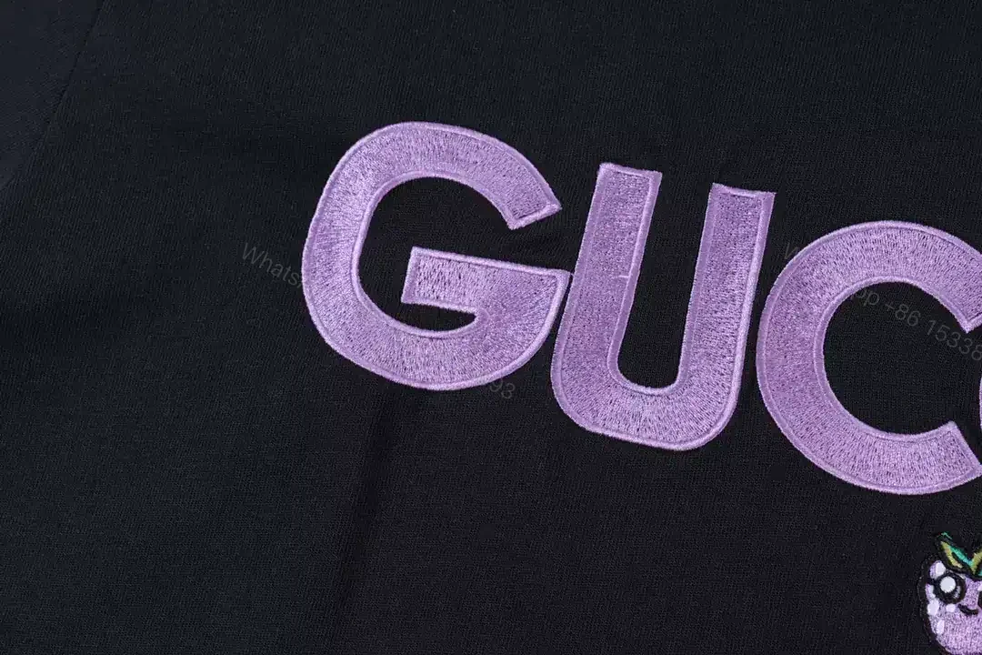 View 3 of Gucci T-Shirt – GC0121