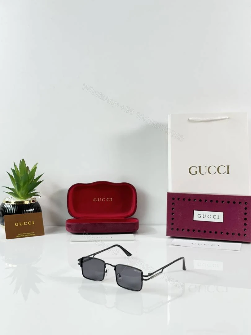 First Copy Gucci 9518 Black Sunglasses — view 1
