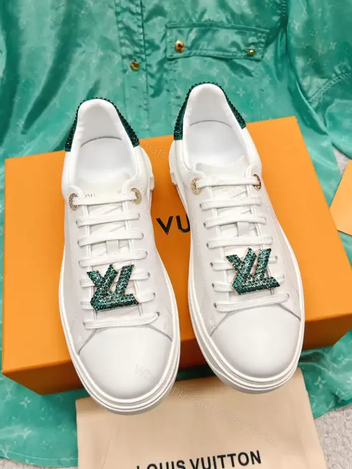 View 2 of LV TIME OUT SNEAKER – LSVM037