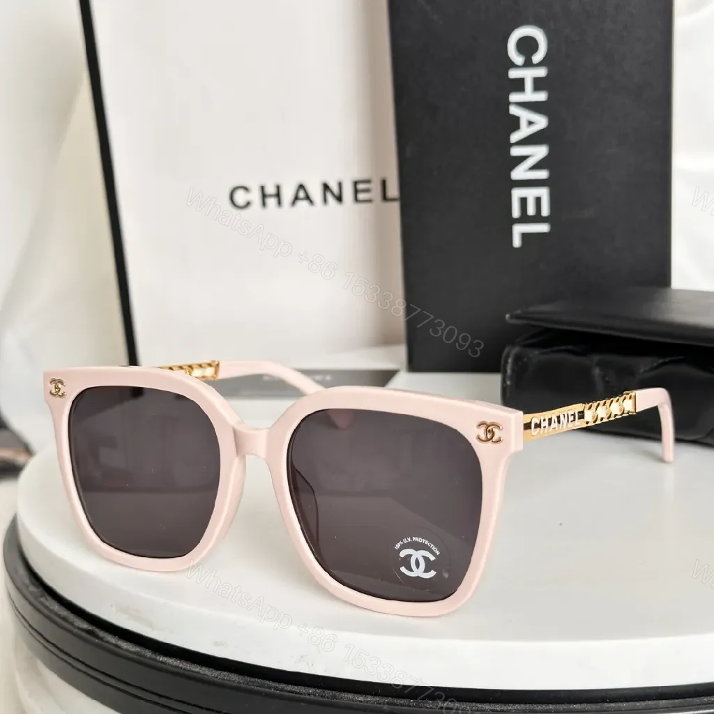 View 7 of Iconic Sunglasses: Premium Acetate, Classic Luxe, UV Shield, Sunglasses