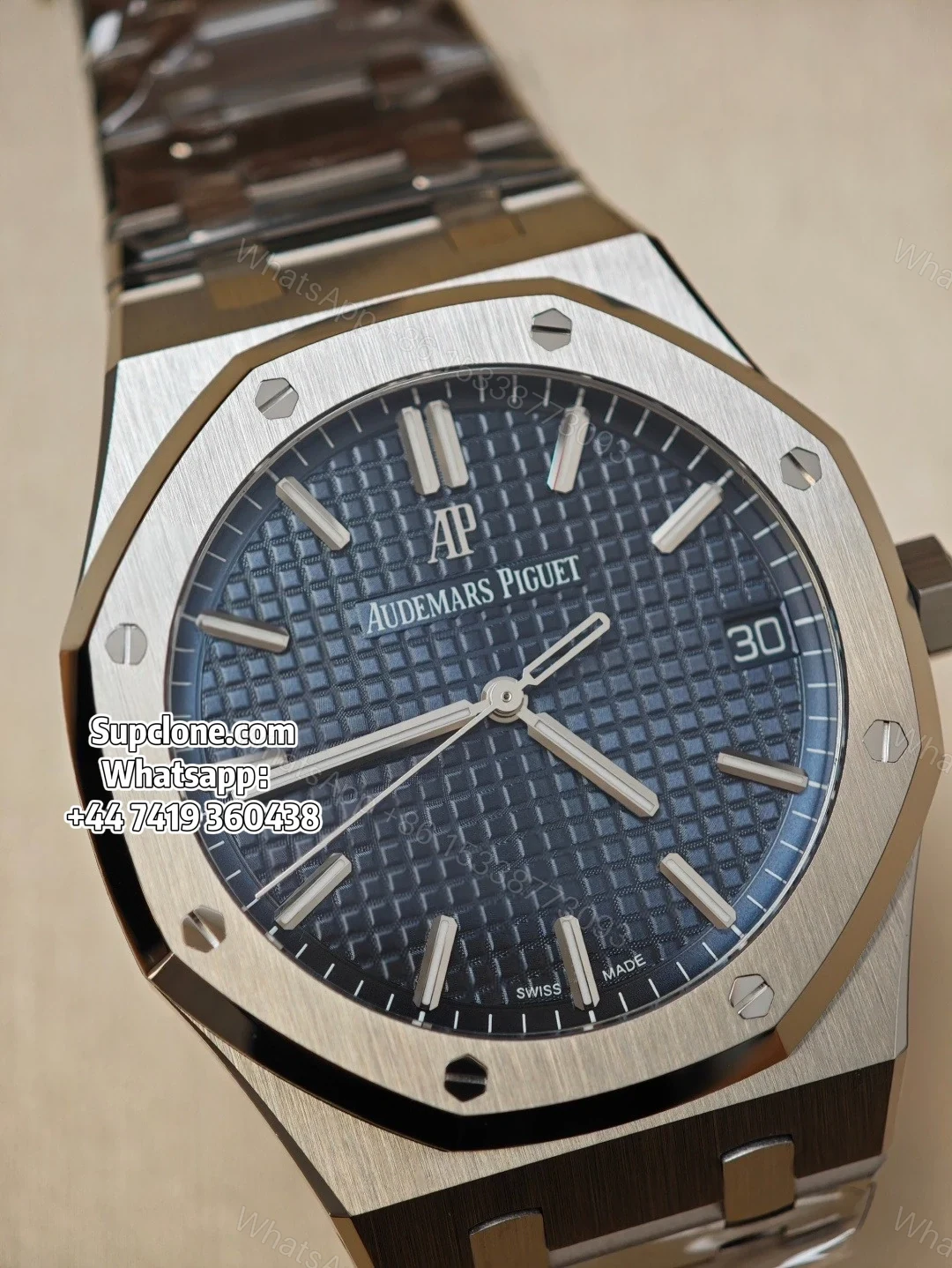 View 4 of Audemars Piguet Super Clone 1:1 Royal Oak 15500 Blue Dial
