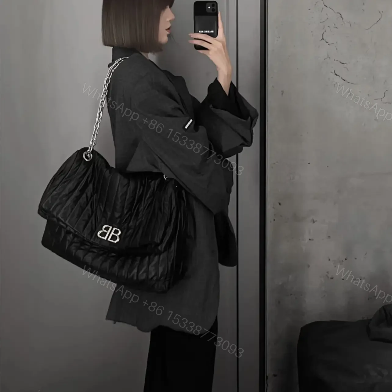 View 10 of 高仿Balenciaga*Monaco系列衍縫線牛皮單肩包S