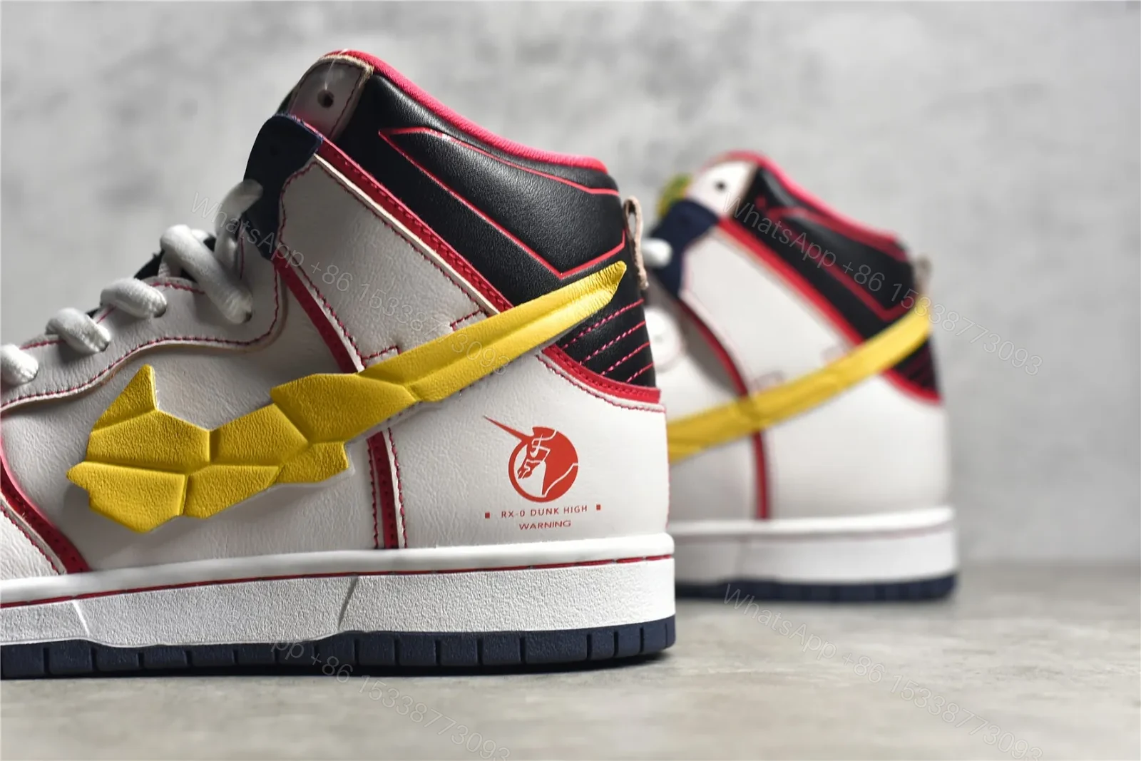 View 5 of DUNK SB HIGH RX-0 UNICORN GUNDAM