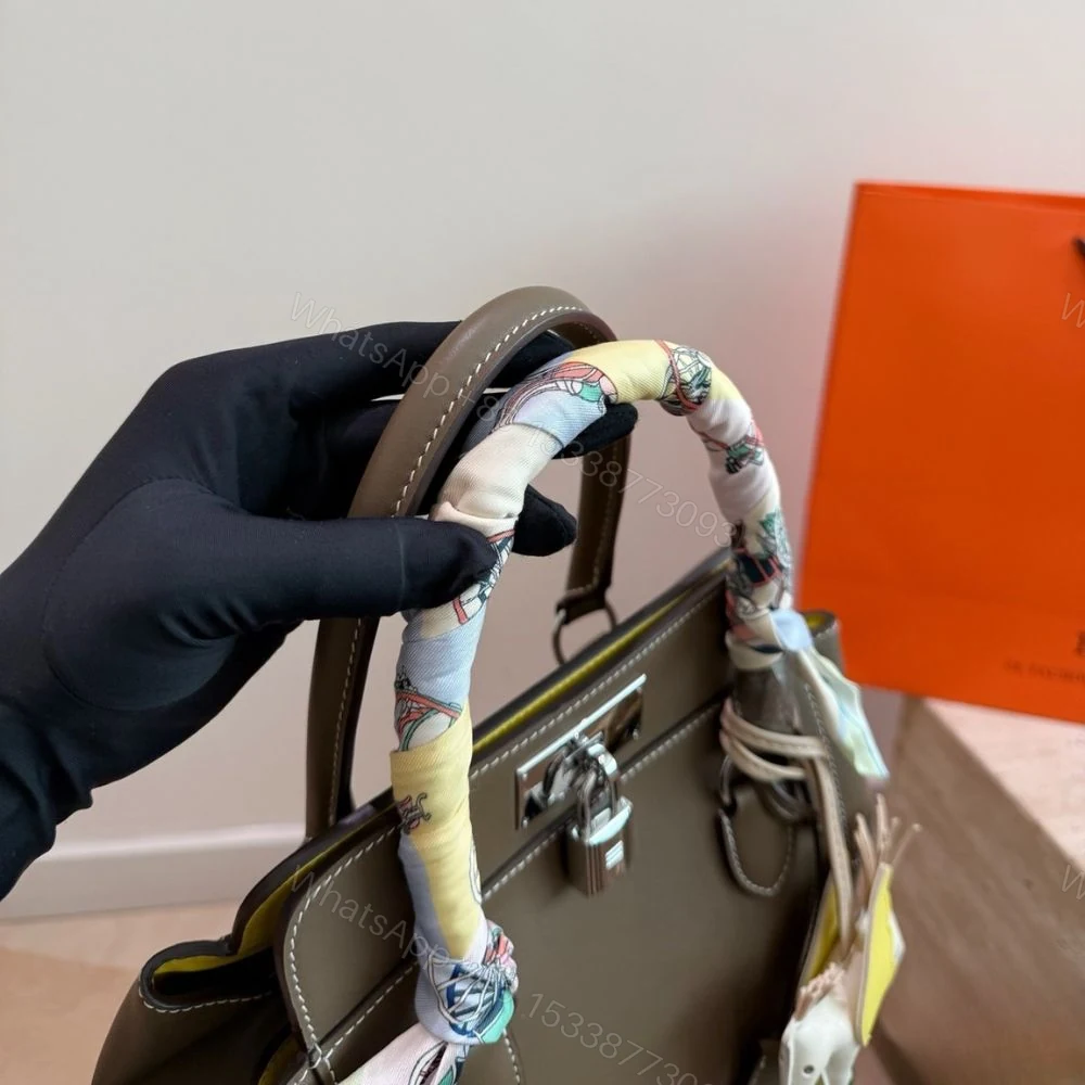 View 7 of Hermes Swift Toolbox 20 Etoupe 24Cm
