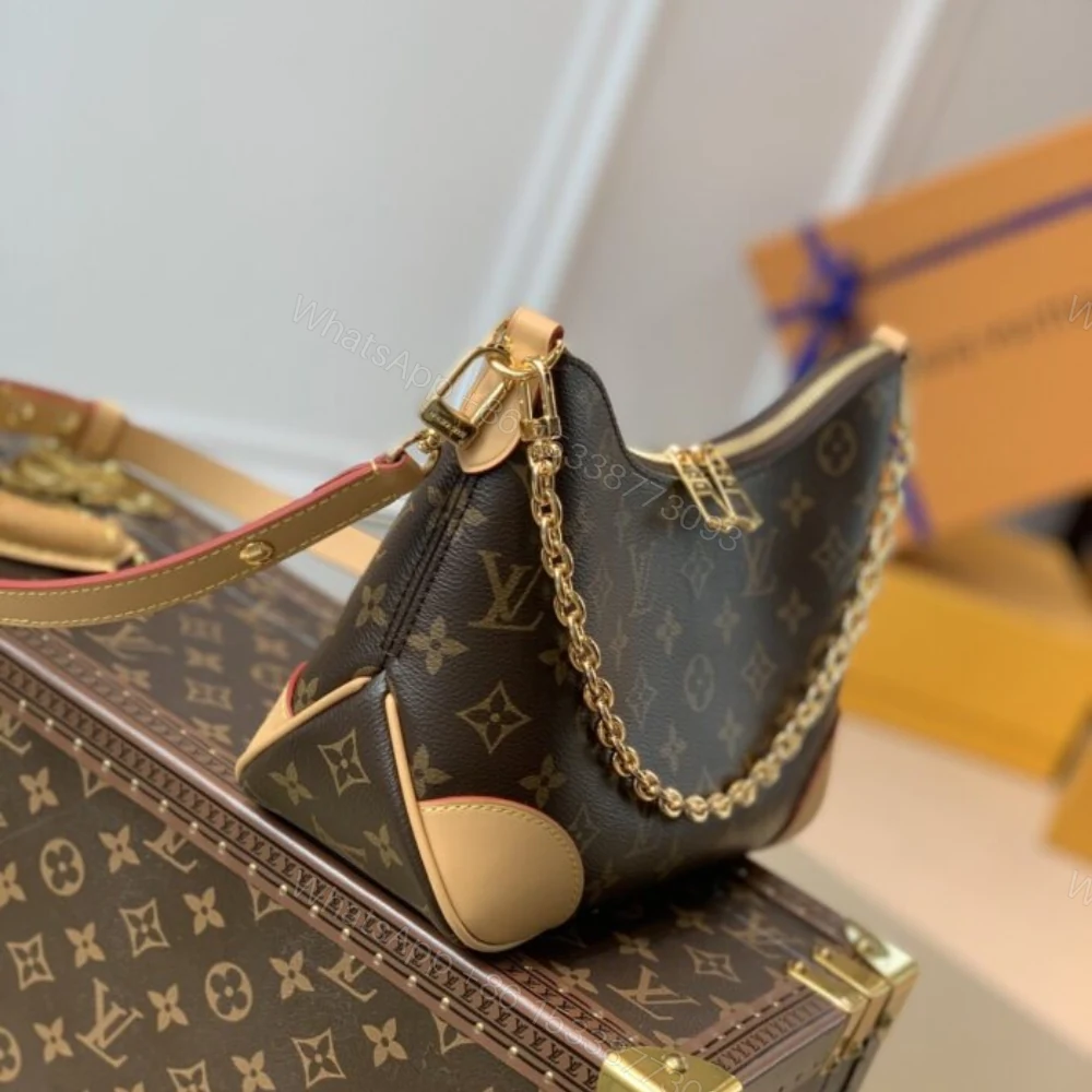 View 3 of Louis Vuitton Boulogne Beige 29Cm M45832