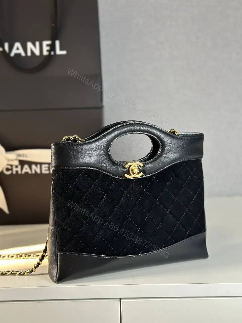 View 7 of Velvet Quilt Handbag: Luxury, Everyday Chic Accessory
