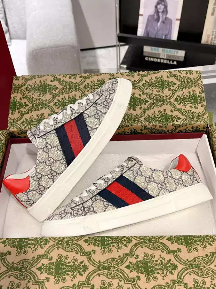 View 9 of MEN’S GUCCI ACE SNEAKER WITH WEB – GC248