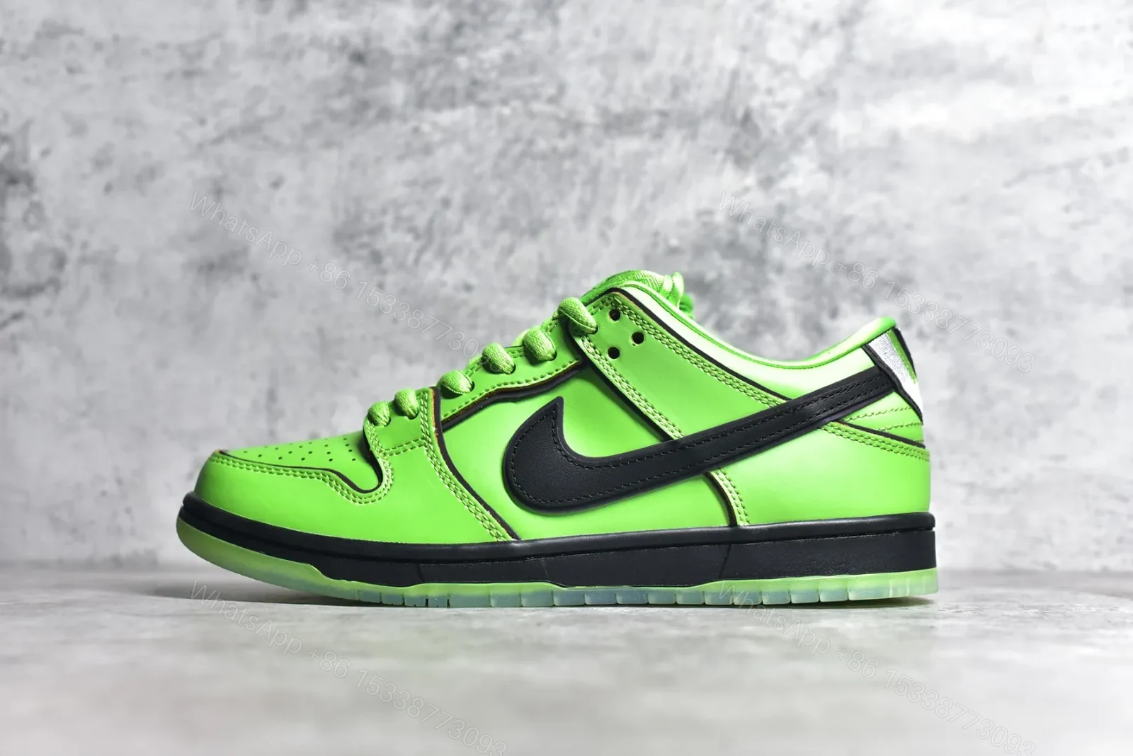 Nike SB Dunk Low x Powerpuff Girls Green Replica — view 1
