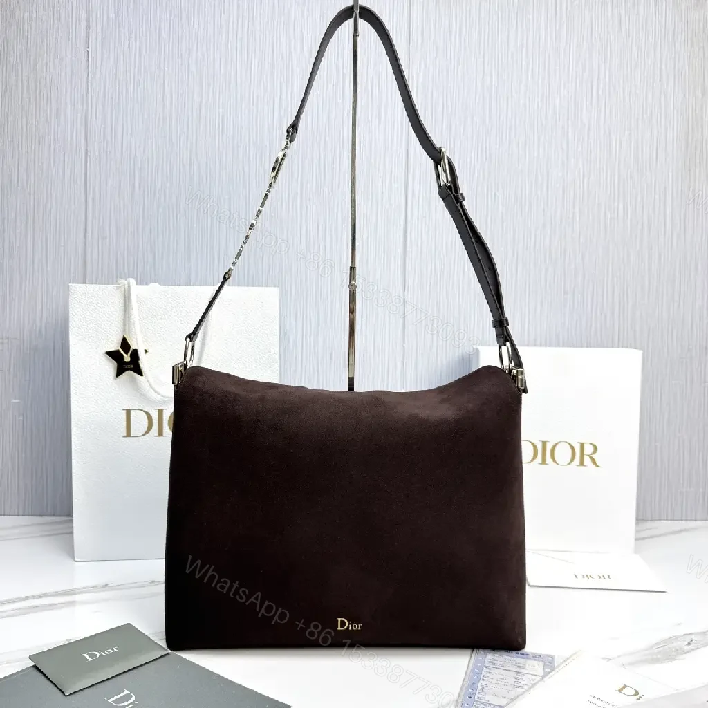 Rich Suede Crossbody: Minimalist Hardware, Everyday Luxury — view 1