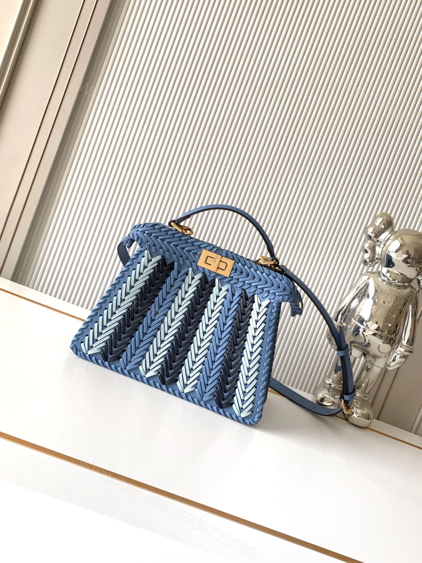 Fendi A貨 Peekaboo 編織迷你包 藍色時尚斜背包 — view 1