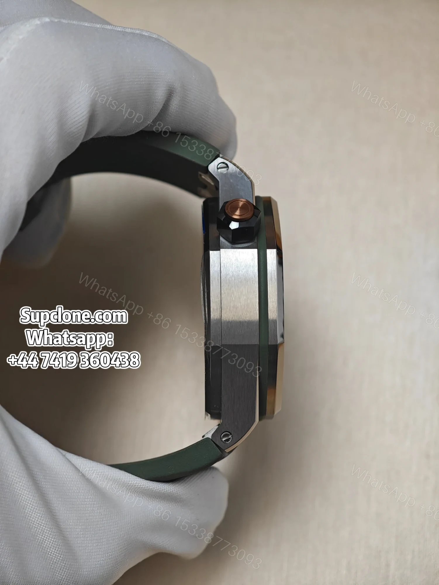 View 5 of Audemars Piguet Super Clone 1:1 Royal Oak Offshore 15720 Green Dial