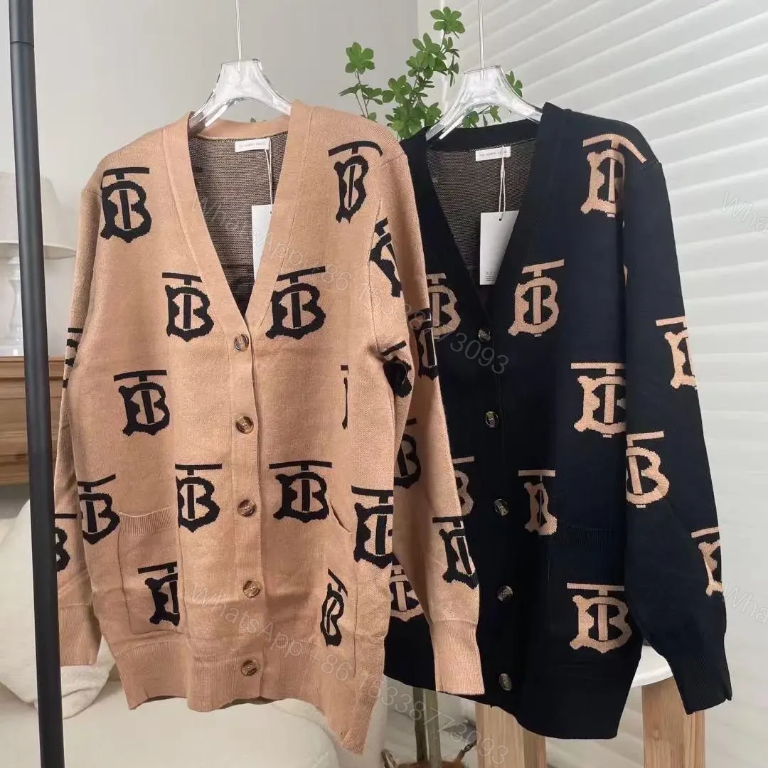 BURBERRY — view 1