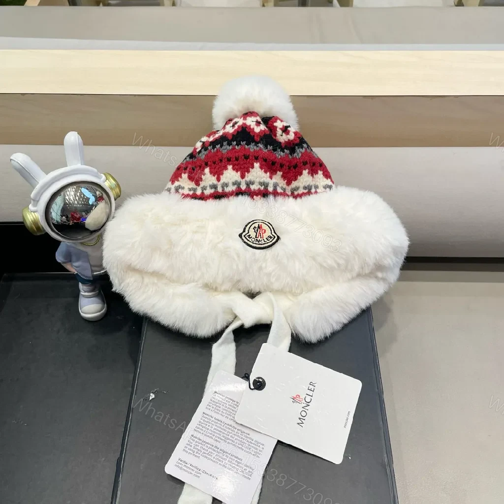 Cozy Luxe Knit-Pom Beanie: Plush Warmth, Premium Style — view 1