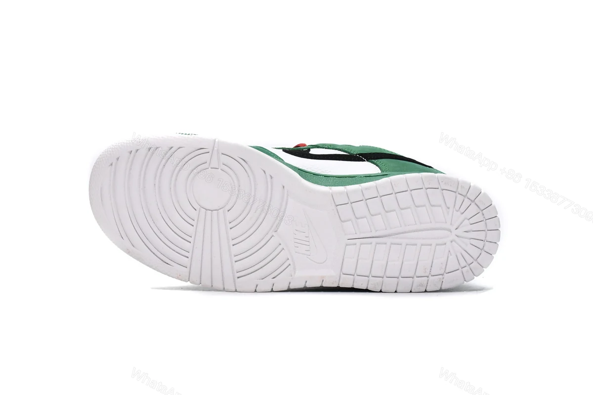 View 3 of Nike Dunk SB Low HeineKen 304292-302