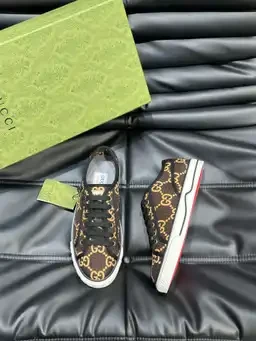 View 2 of GUCCI TENNIS 1977 SHOES SNEAKERS IN EBONY/BEIGE – GC279